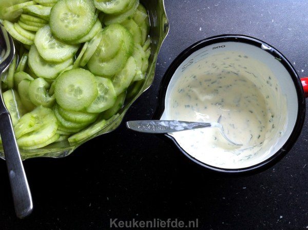 Tzatziki komkommersalade Tzatziki komkommersalade