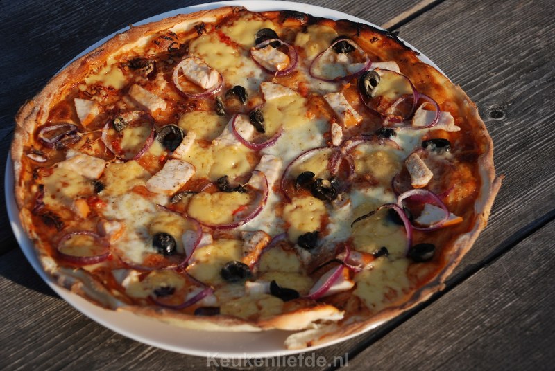 Pizza BBQ Chicken - op eigen risico!