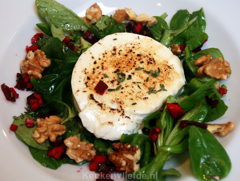 Bietensalade met honing-geitenkaas Bietensalade met honing-geitenkaas