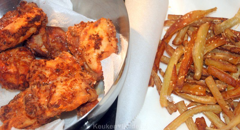 Gebakken karnemelk kipdrumsticks Gebakken karnemelk kipdrumsticks