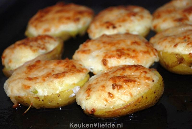 Gevulde aardappels uit de oven