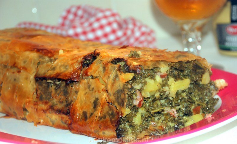 Boerenkoolcake met rookworst en monchou