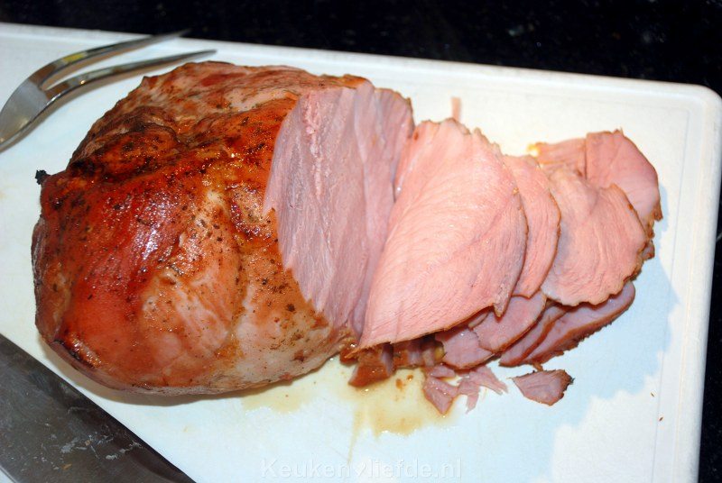 Beenham met honing-mosterdsaus Beenham met honing-mosterdsaus