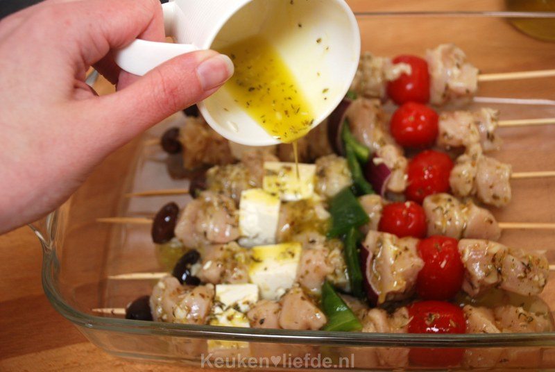 Gemarineerde Griekse kipspiesjes Gemarineerde Griekse kipspiesjes