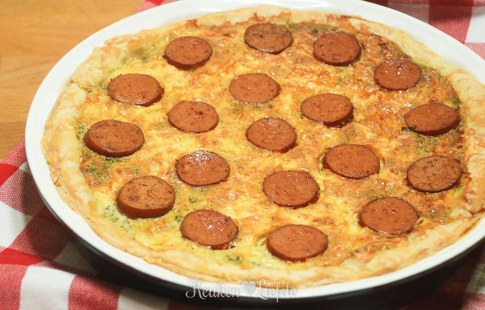 Boerenkoolquiche met rookworst Boerenkoolquiche met rookworst
