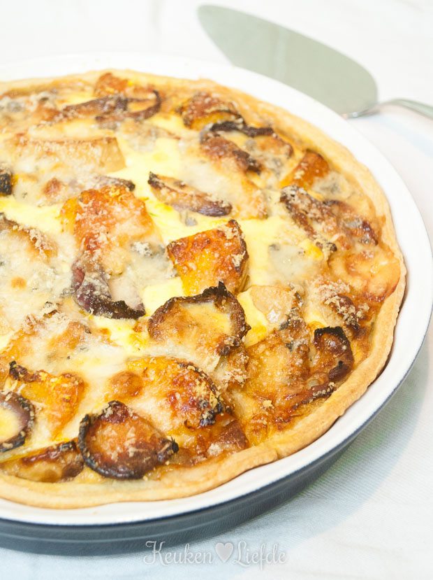 Spijs & Wijn: Pompoentaart met gorgonzola