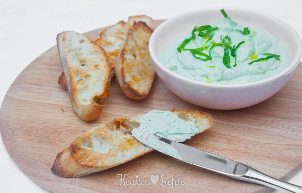 Slank & Snel: Hüttenkäse-kruidenspread