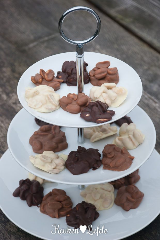 Speels & Smakelijk: pindarotsjes Speels & Smakelijk: pindarotsjes