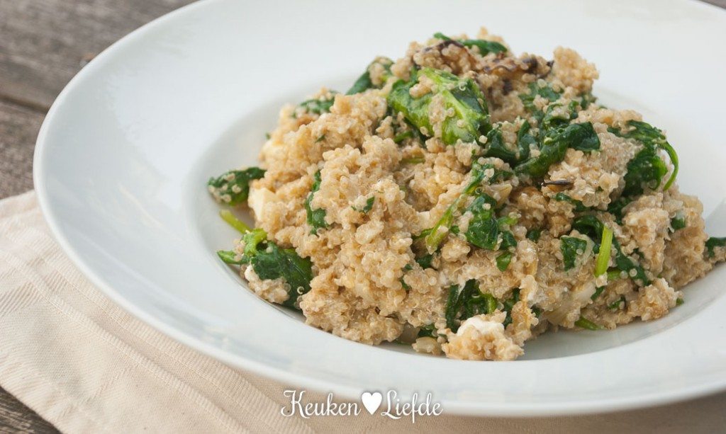 Lekker Snel: quinoasalade met aubergine en feta