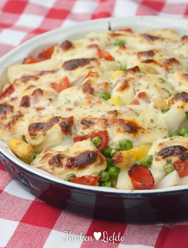 Asperge ovenschotel met ham-kaassaus