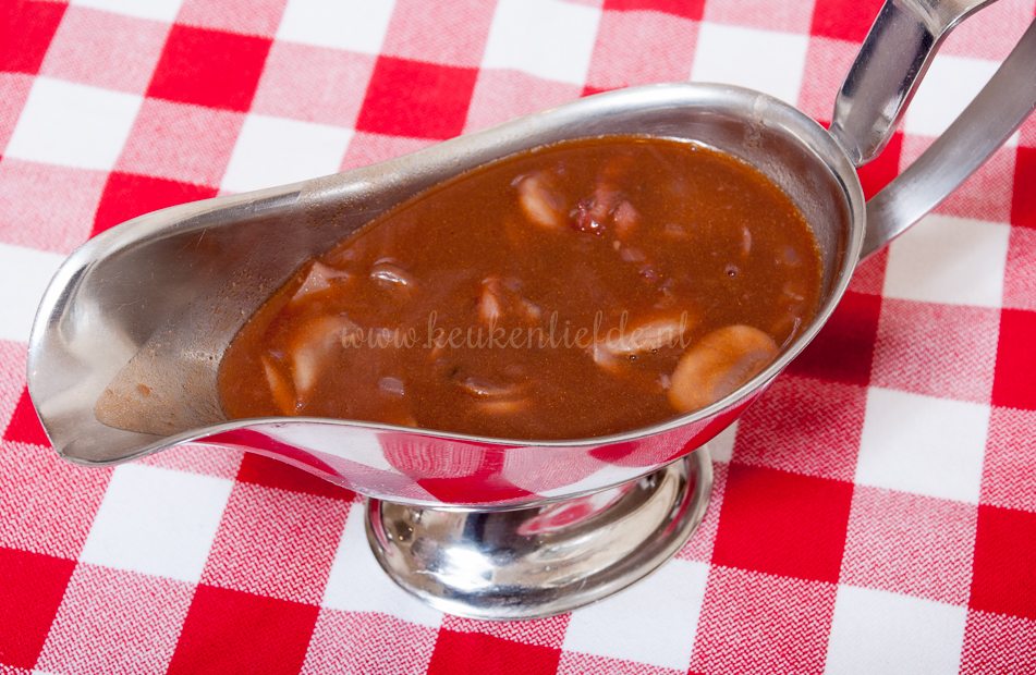 Basis koken: jachtsaus (of jägersaus)