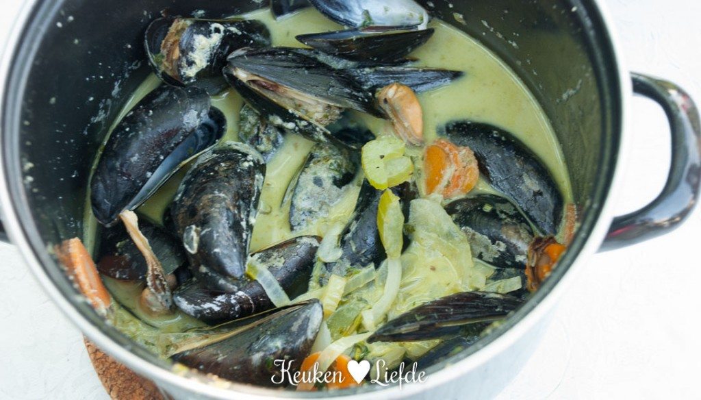 Mosselen in pestoroomsaus Mosselen in pestoroomsaus