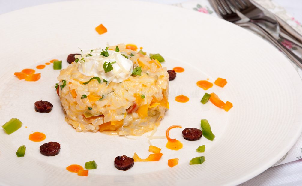 Paprikarisotto met chorizo (uit de oven) Paprikarisotto met chorizo (uit de oven)
