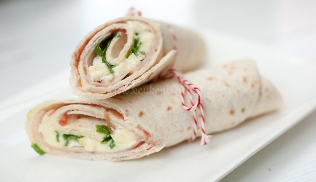 Wrap met kipfilet en camembert Wrap met kipfilet en camembert