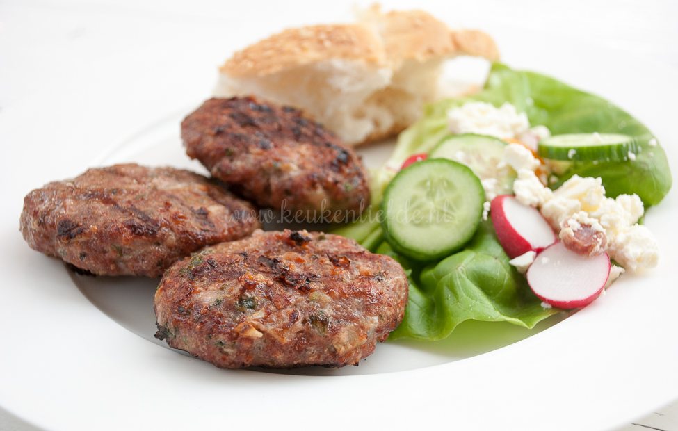 Bifteki met feta Bifteki met feta