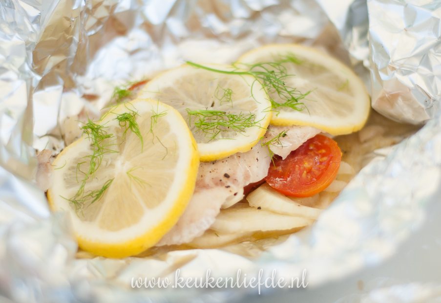 Koken op de camping: vispakketje van de barbecue