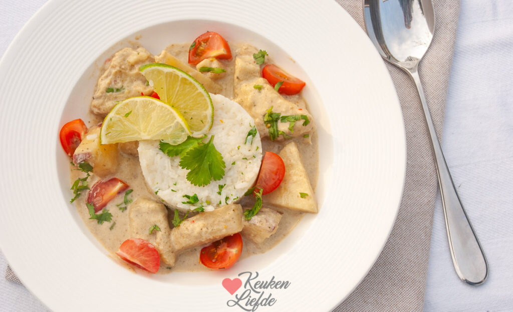 Curry met zoete aardappel en pastinaak
