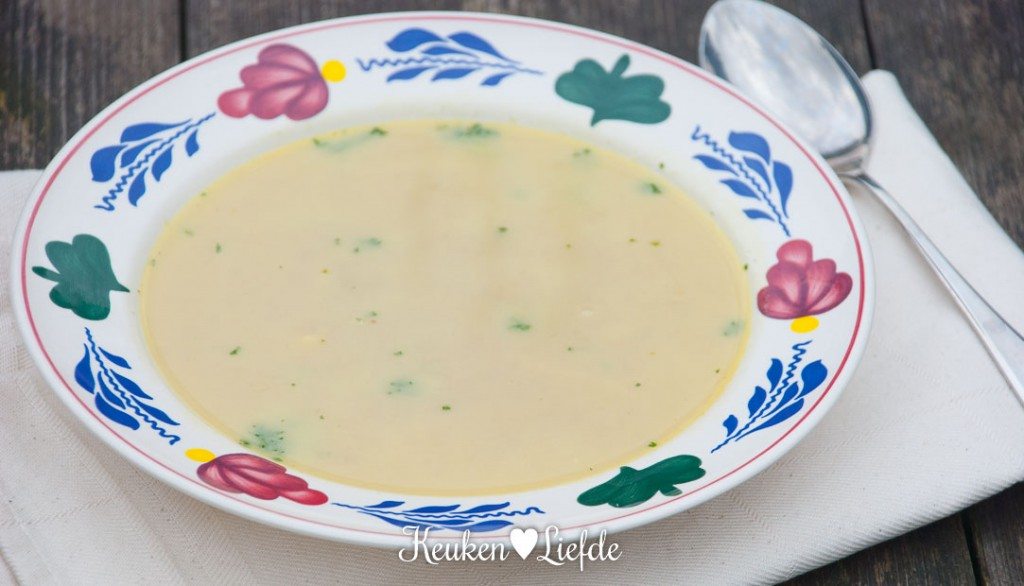 Aspergesoep met vadouvan Aspergesoep met vadouvan