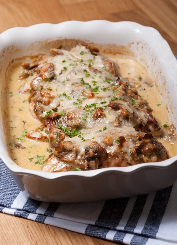 Ovenschotel met kip en champignonroomsaus