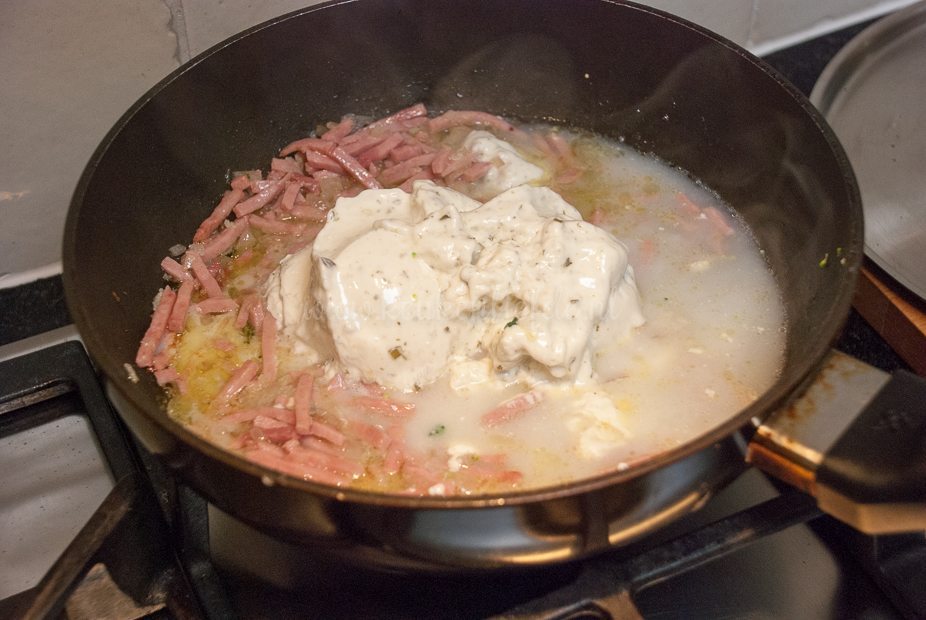 Pasta Boursin met ham en broccoli