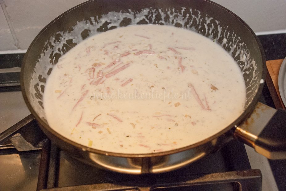 Pasta Boursin met ham en broccoli