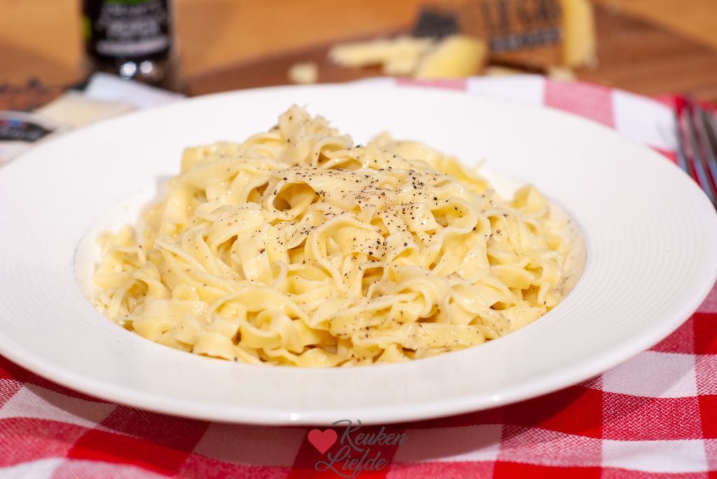 Pasta met KALTBACH Le Gruyère AOP en zwarte peper