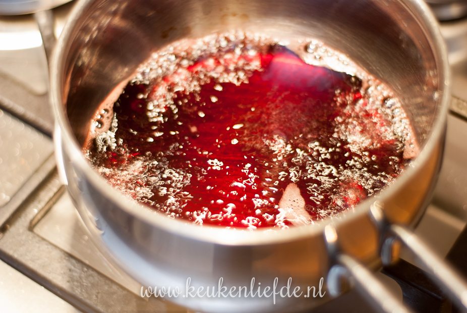 Hertenbiefstuk met rode portsaus