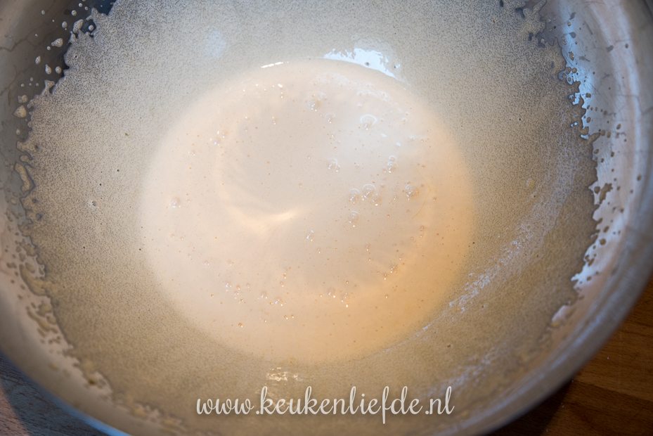 Luchtige amandeltaart