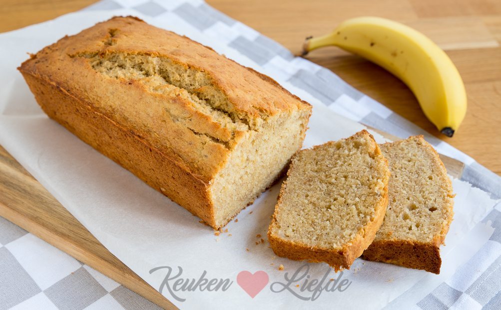 Basisrecept bananenbrood (kookvideo) Basisrecept bananenbrood (kookvideo)