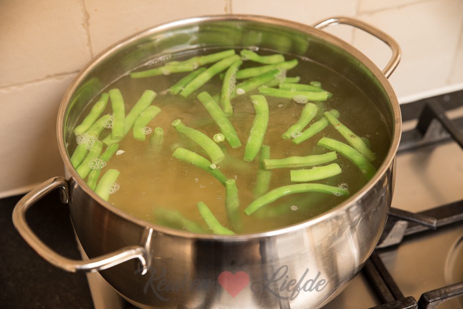 Pasta pesto met sperziebonen