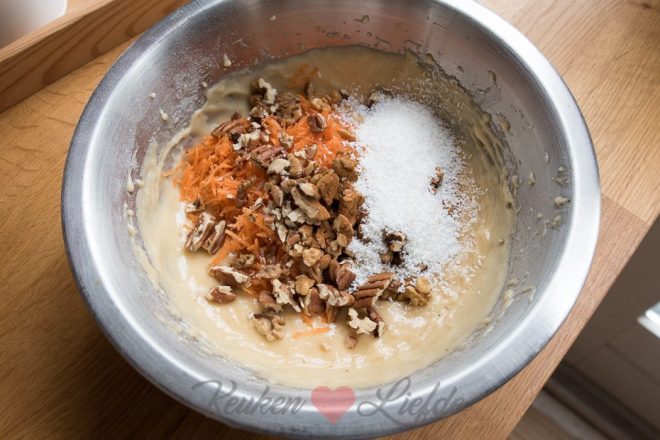 Voeg de droge ingrediënten toe