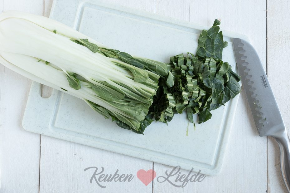 Zoete-aardappelstamppot met paksoi en hete kip