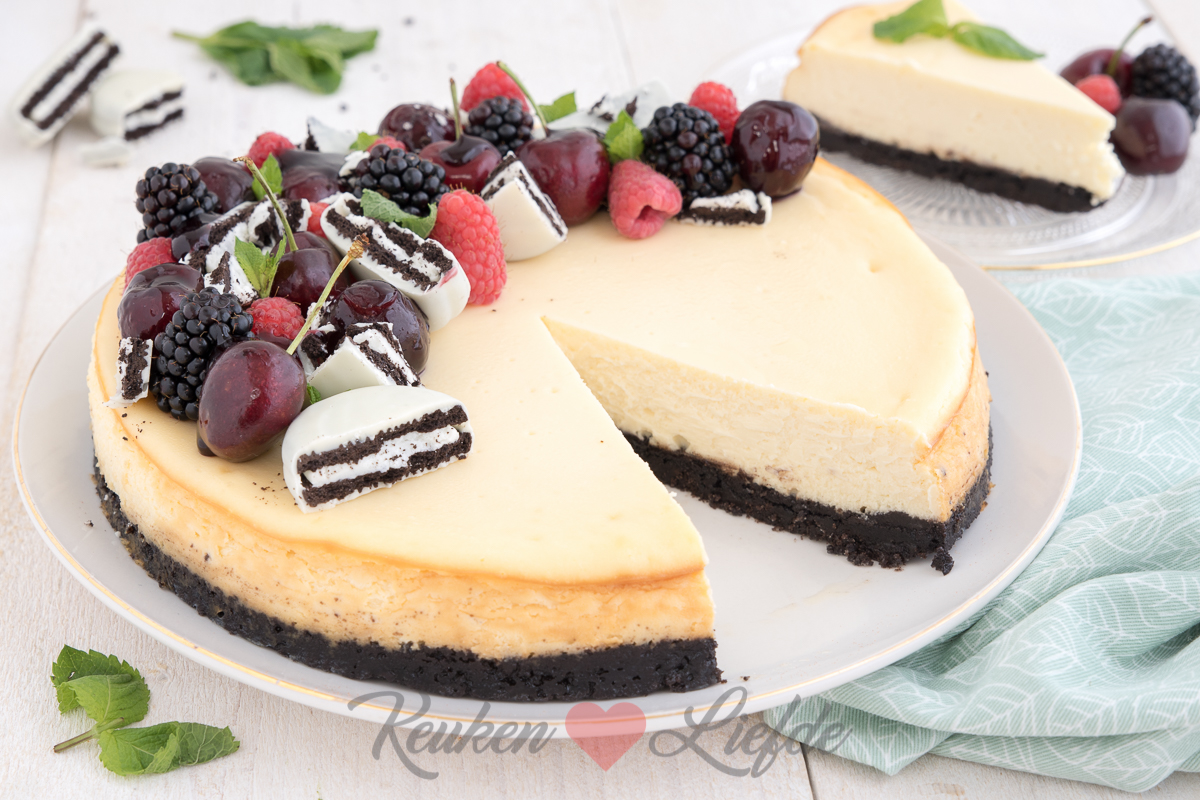 Witte-chocoladecheesecake met oreobodem