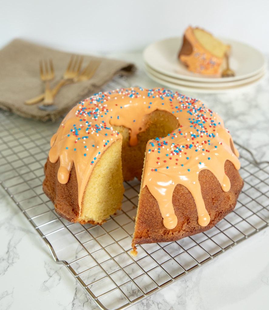 Sinaasappeltulband met chocoladeglazuur Sinaasappeltulband met chocoladeglazuur