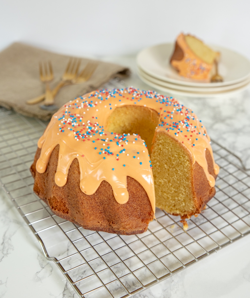 Sinaasappeltulband met chocoladeglazuur Sinaasappeltulband met chocoladeglazuur