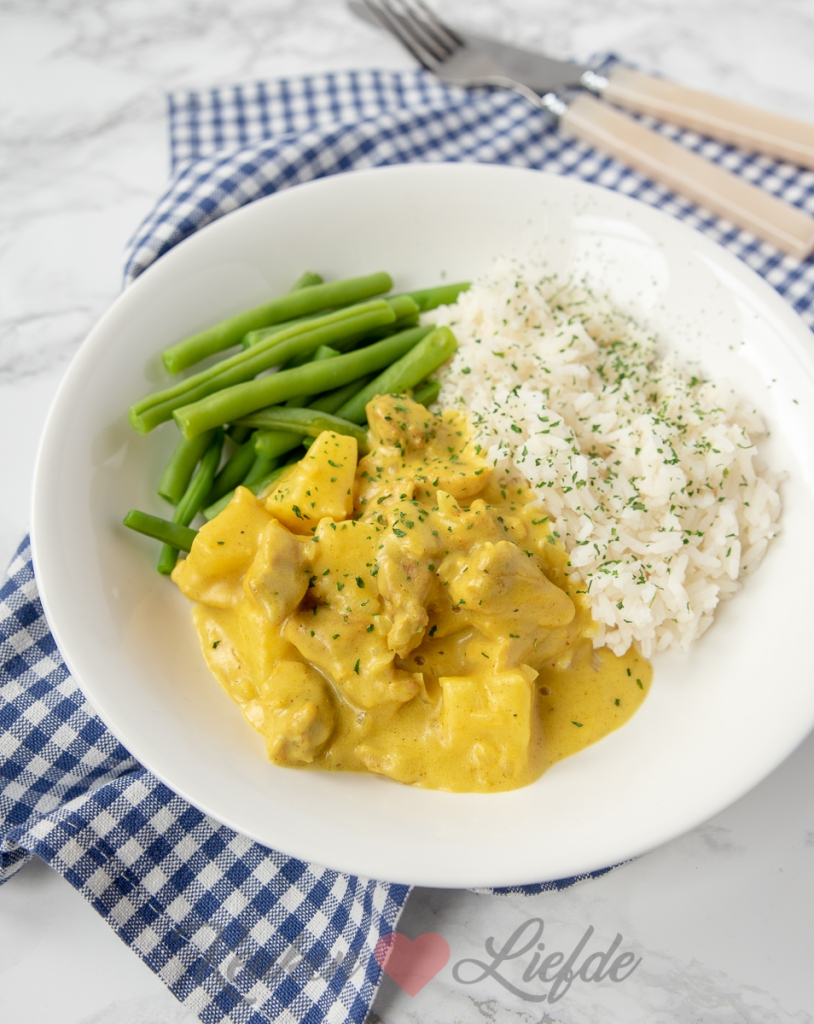 Kip kerrie met sperziebonen Kip kerrie met sperziebonen