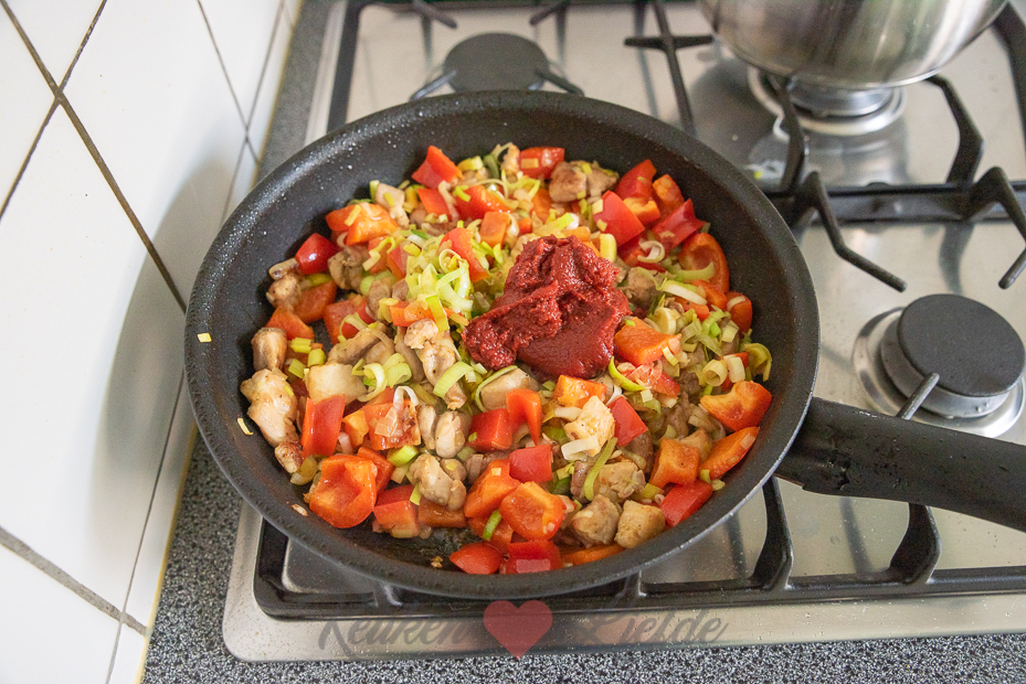 Kip Hawaï met rijst