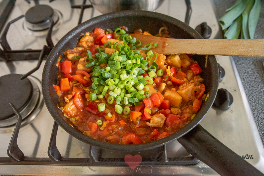 Kip Hawaï met rijst