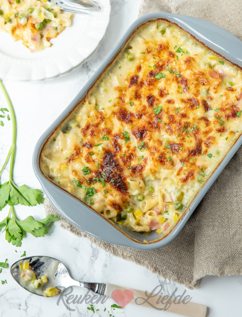 Ovenpasta met prei en ham Ovenpasta met prei en ham