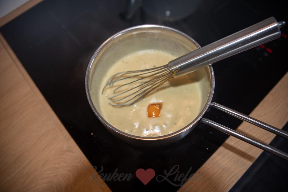 Bloemkoolschotel met vis en kerrieroomsaus Bloemkoolschotel met vis en kerrieroomsaus