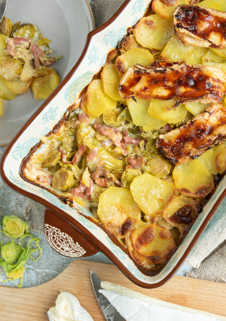 Aardappelgratin met spruitjes en brie Aardappelgratin met spruitjes en brie