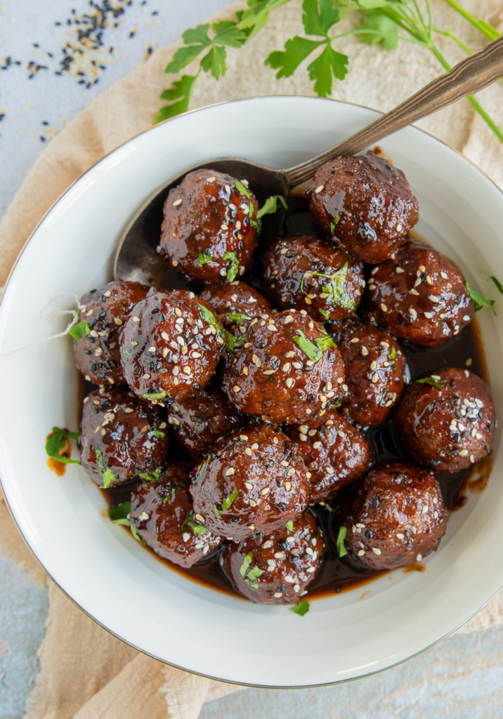 Gehaktballetjes in teriyakisaus Gehaktballetjes in teriyakisaus