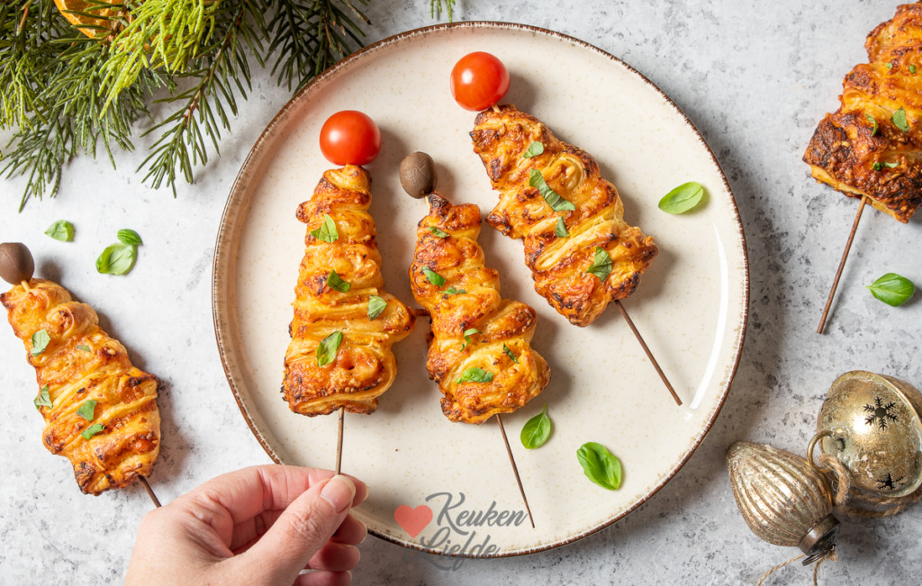 Pizza kerstboom op een stokje