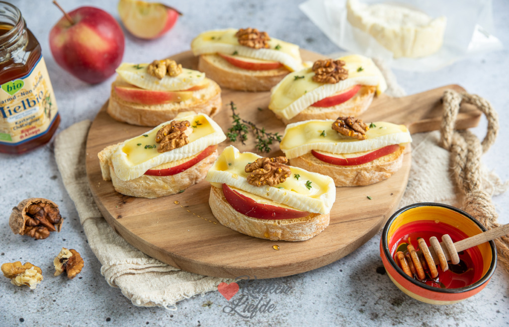 Ciabatta met brie, appel en walnoot