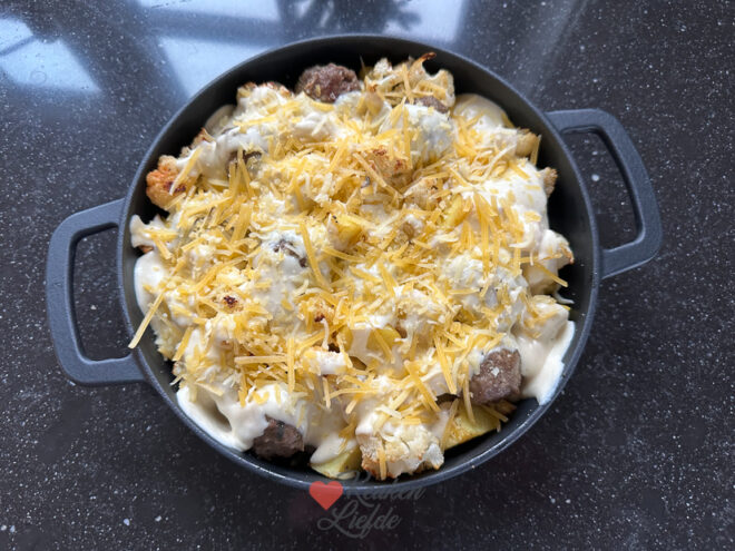 Bloemkoolschotel met gehaktballetjes