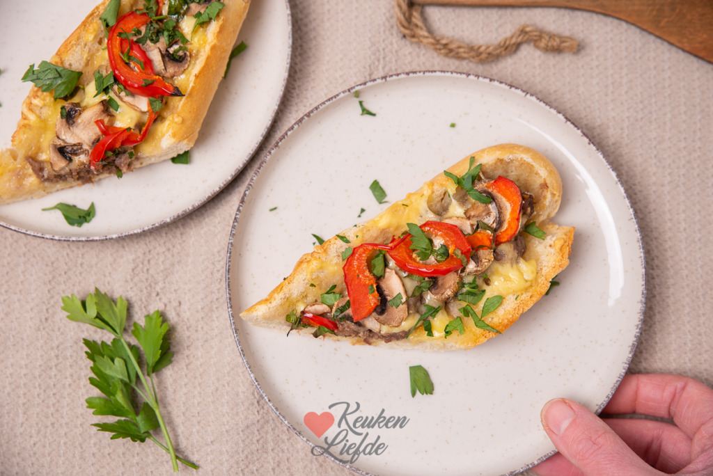 Gevuld stokbrood met gehakt