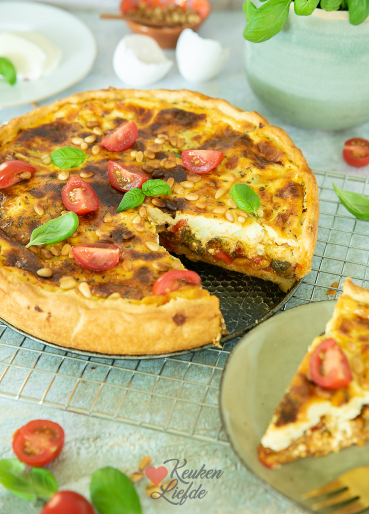 Italiaanse groente quiche met mozzarella Italiaanse groente quiche met mozzarella