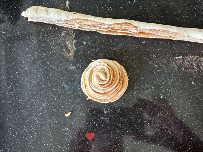 Cruffins met kaneelsuiker