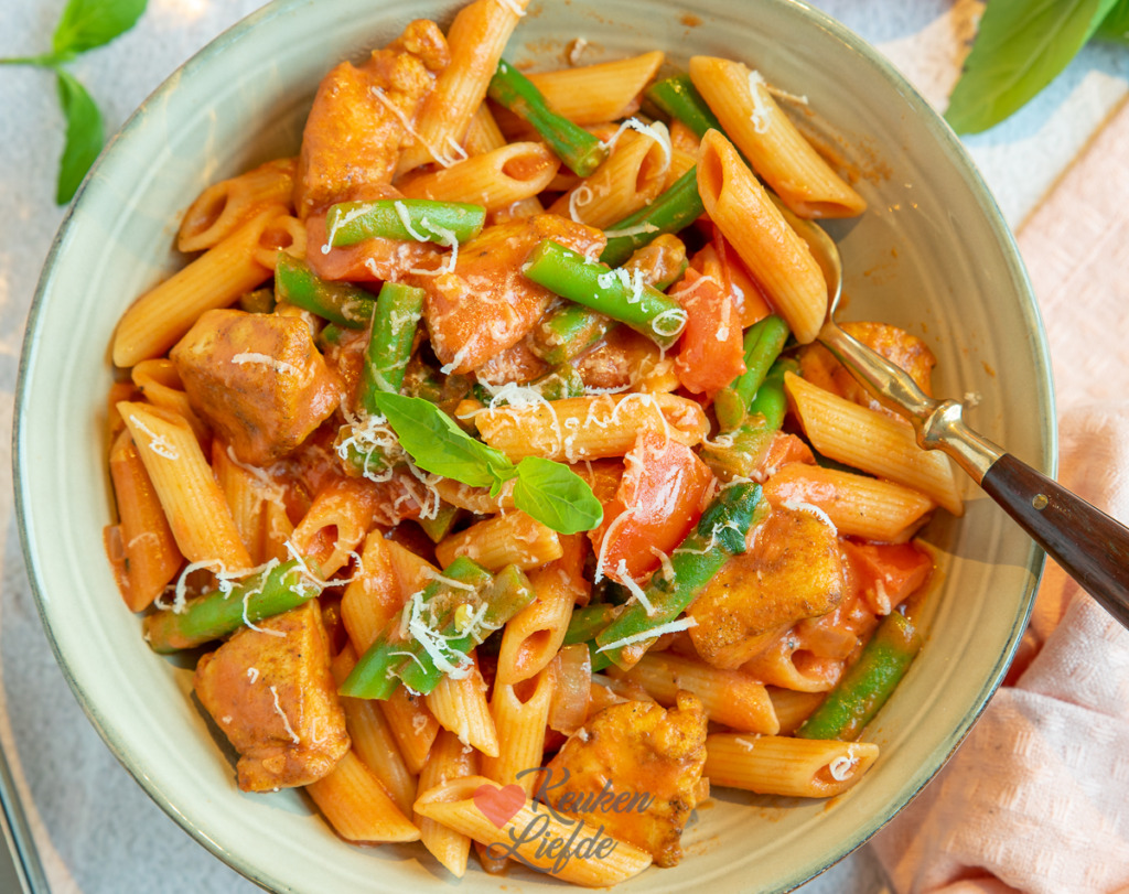 Pasta met kip en sperziebonen