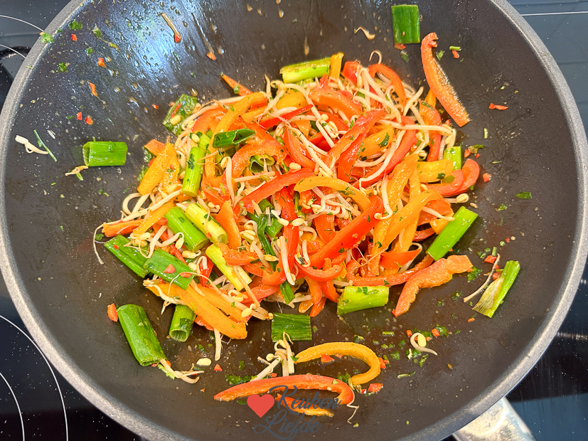 Surf en turf wokschotel